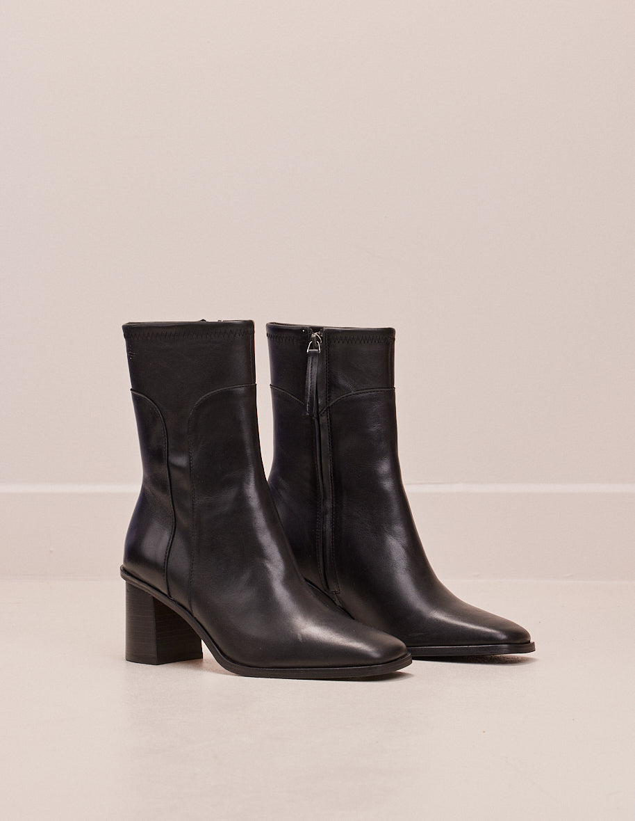 Women's heeled boots: black leather - Frida